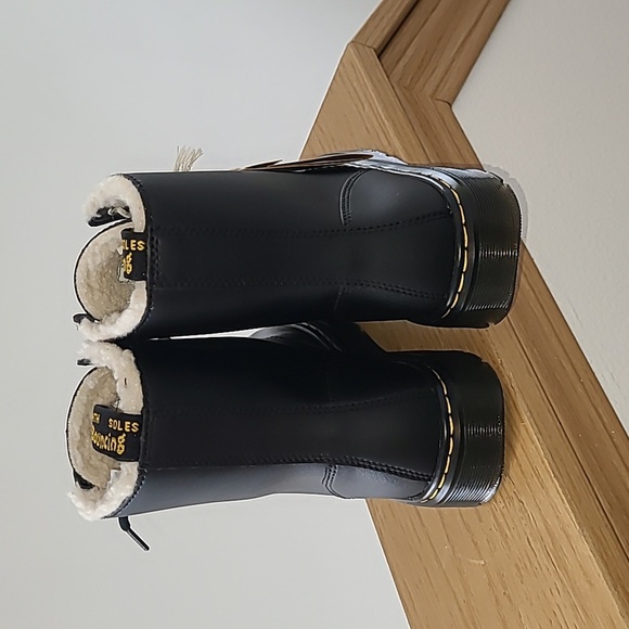 Doc Martens Sherpa Lined Boots - Picture 4 of 7